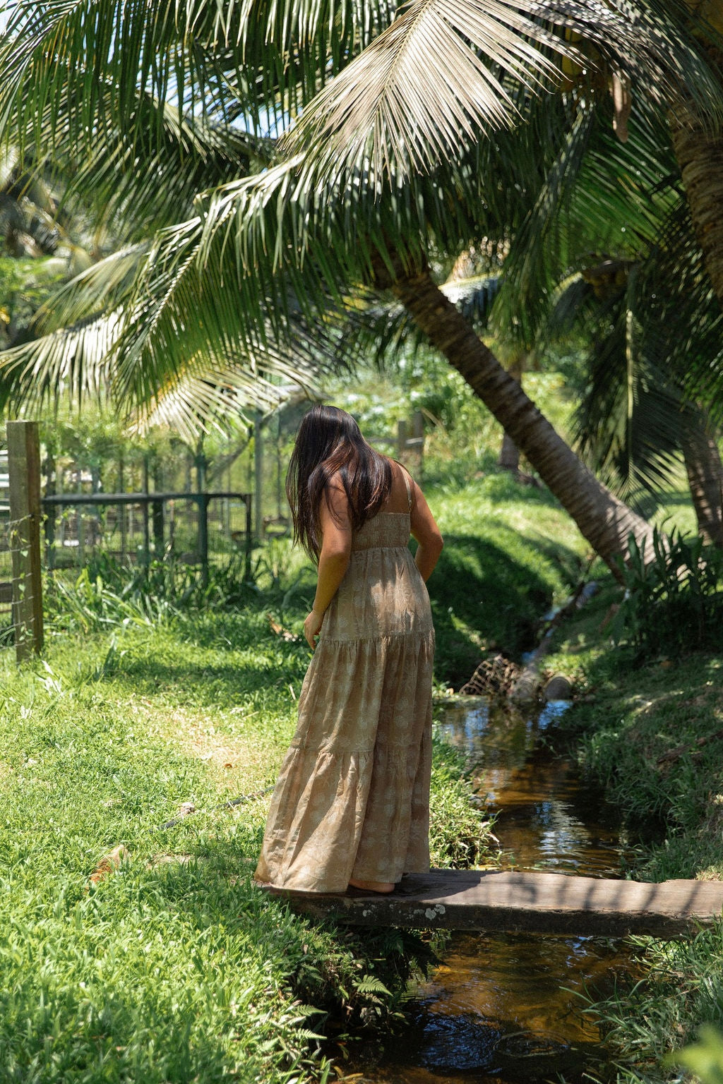 Mauna Kahālāwai in Destinee Maxi Dress