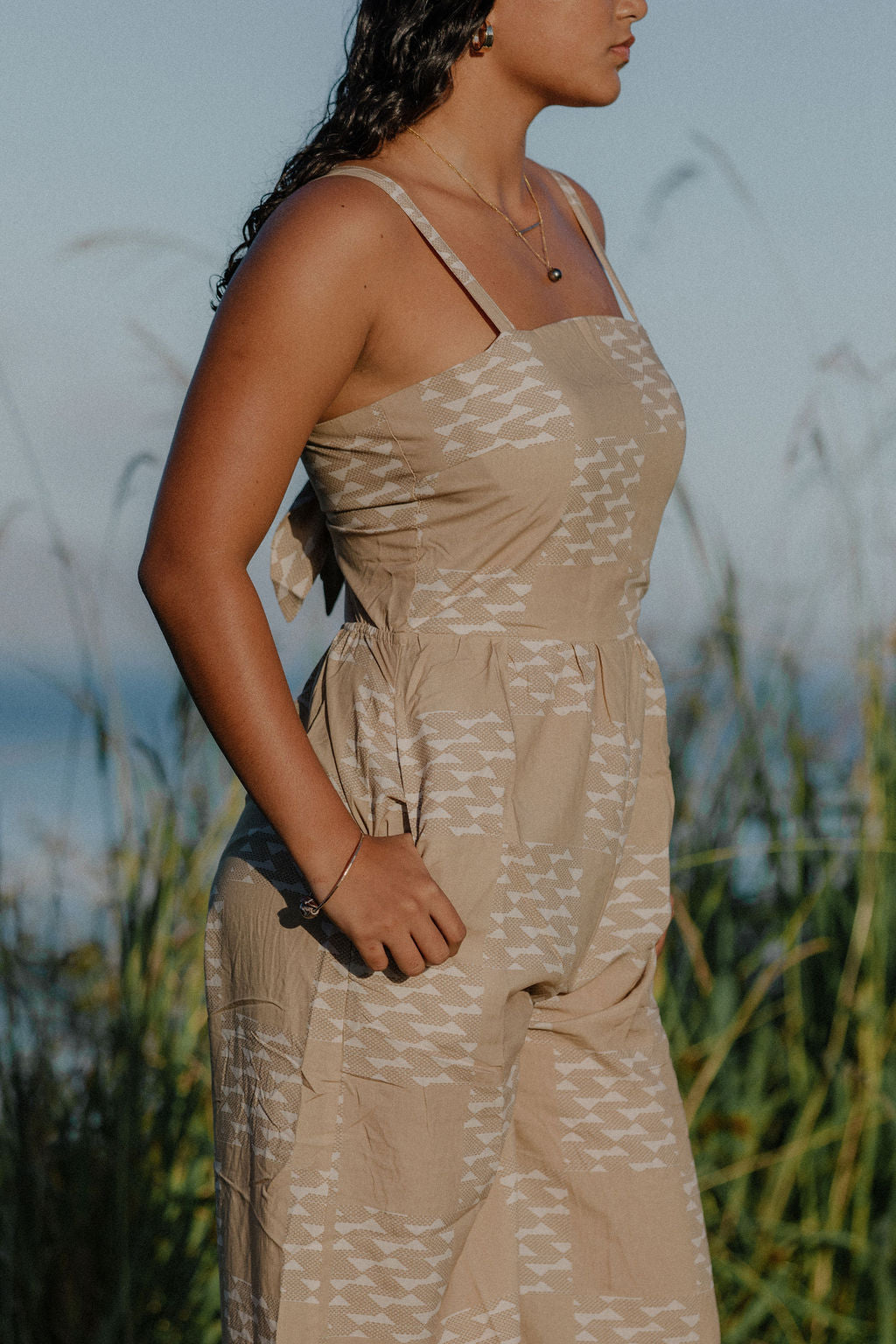 Unahi Wai in Kukui Jumper