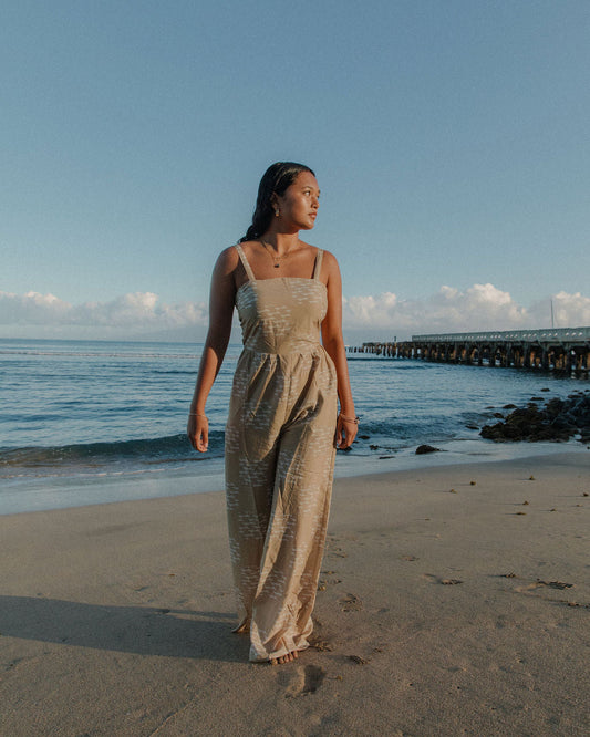 Unahi Wai in Kukui Jumper