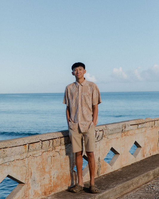 Unahi Wai in Keaka Men's Aloha Shirt