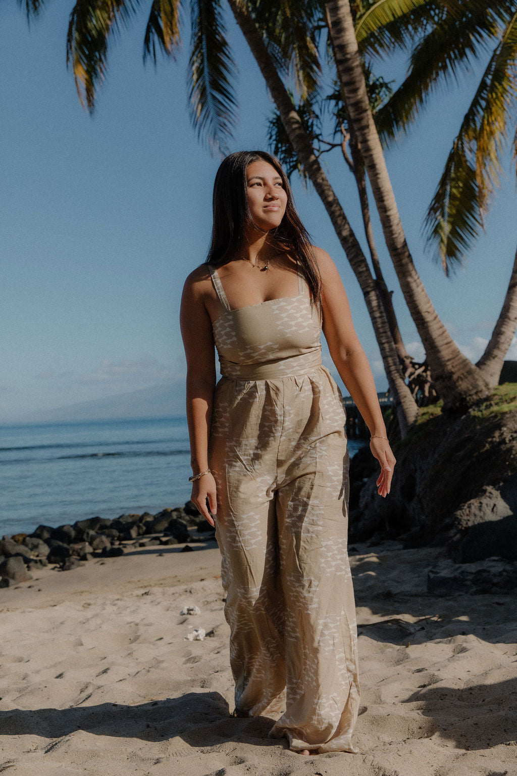 Unahi Wai in Kukui Jumper