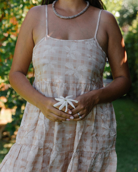 'Ulu Palaka in Auli'i Dress