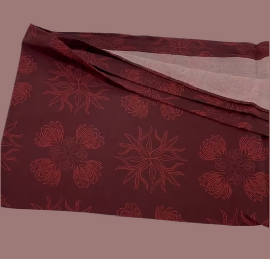 Mauna Kahalawai Pareo