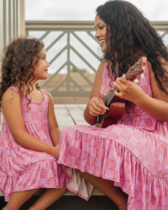 Signature 'Ulu 2.0 in Darlene Dress