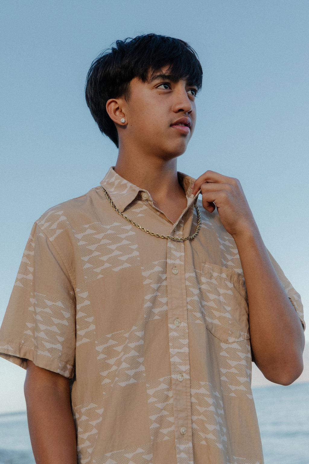 Unahi Wai in Keaka Men's Aloha Shirt